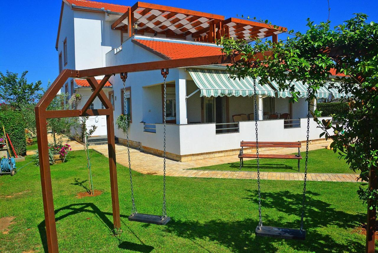 Apartments Belegrata Biograd Na Moru Exterior photo