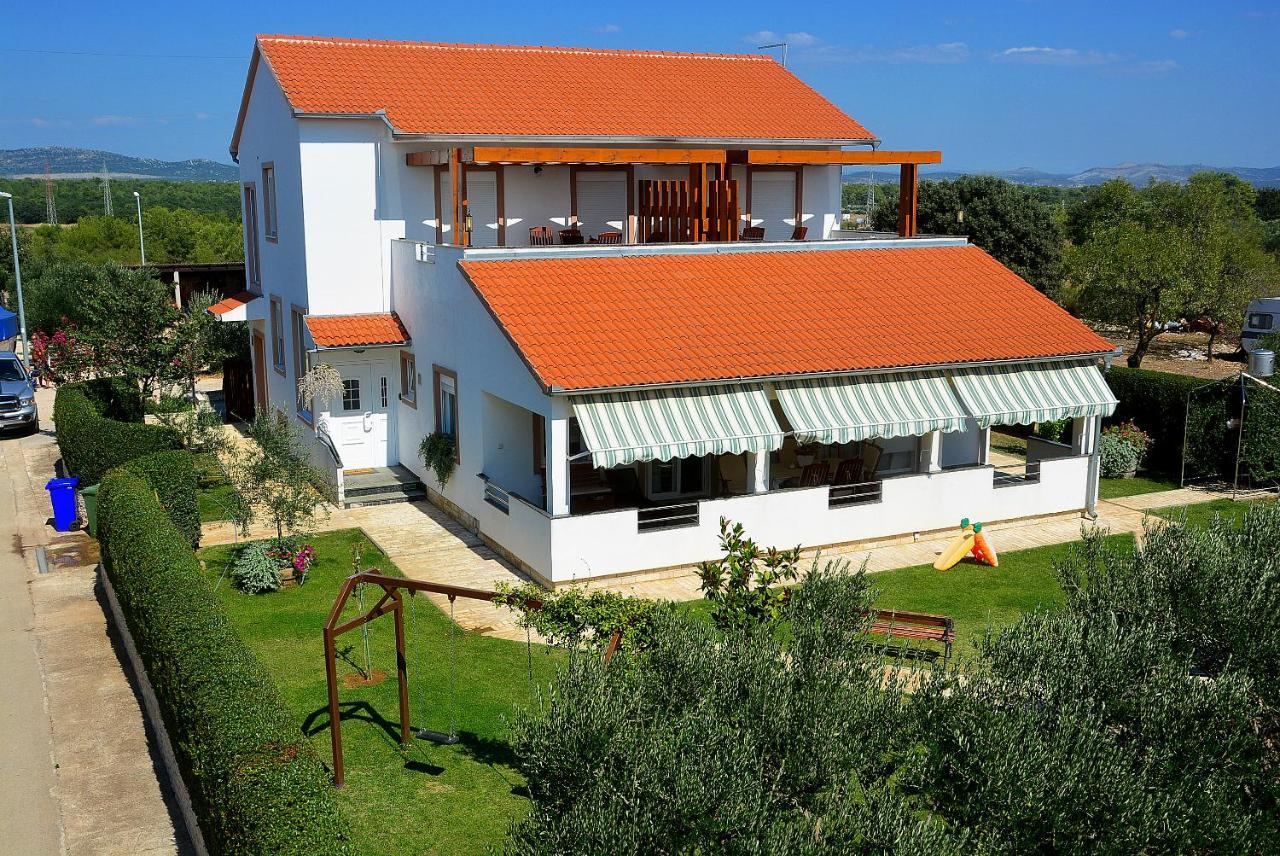 Apartments Belegrata Biograd Na Moru Exterior photo